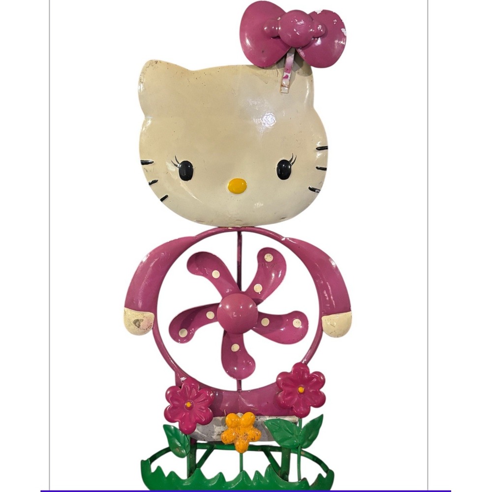 Vintage 12" X 6" Hello Kitty Fan Retro Spring Flowers colors Excellent Metal